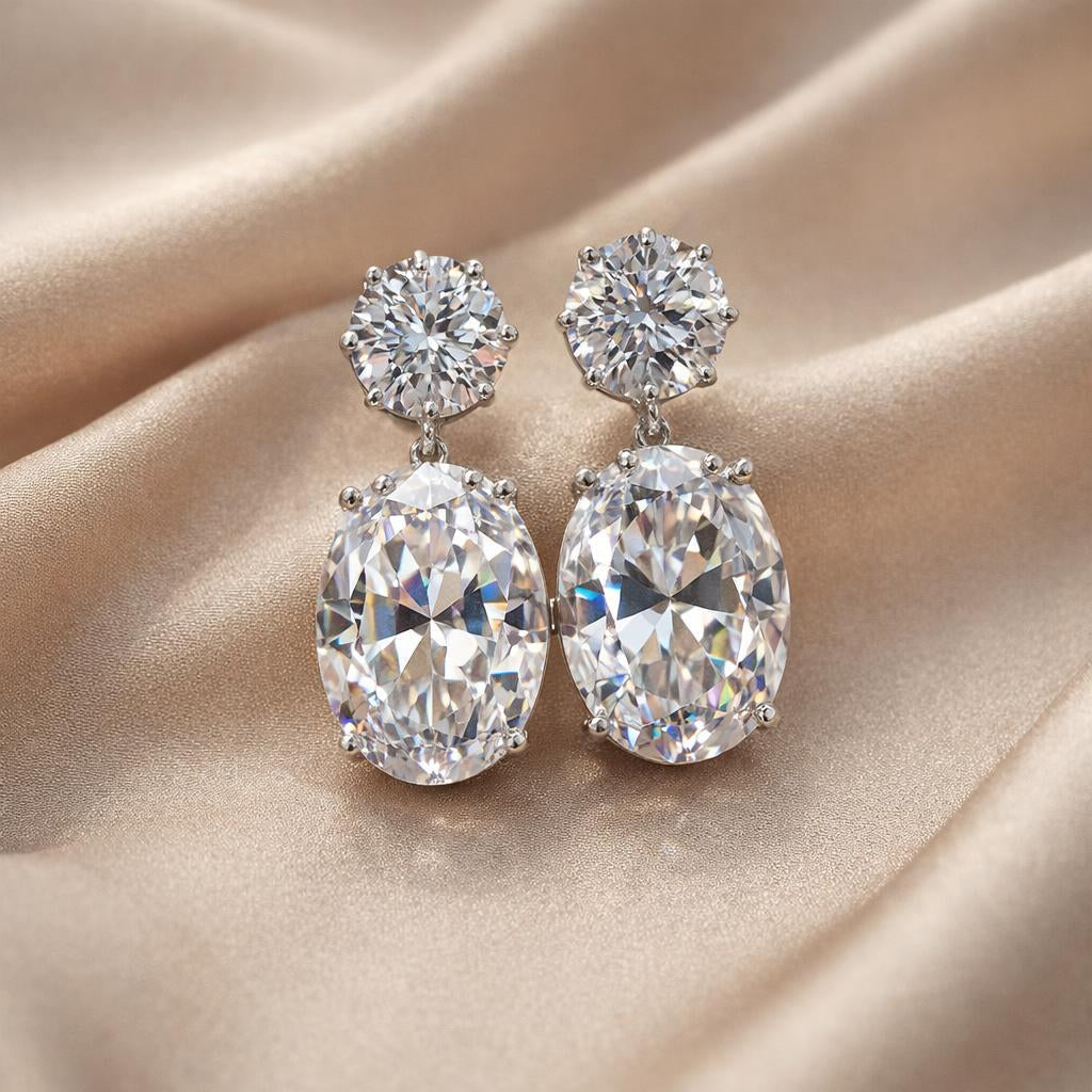 Pendientes de oro blanco con majestuosa zirconia