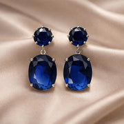 Pendientes de oro blanco con majestuosa zirconia