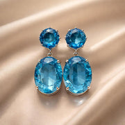 Pendientes de oro blanco con majestuosa zirconia