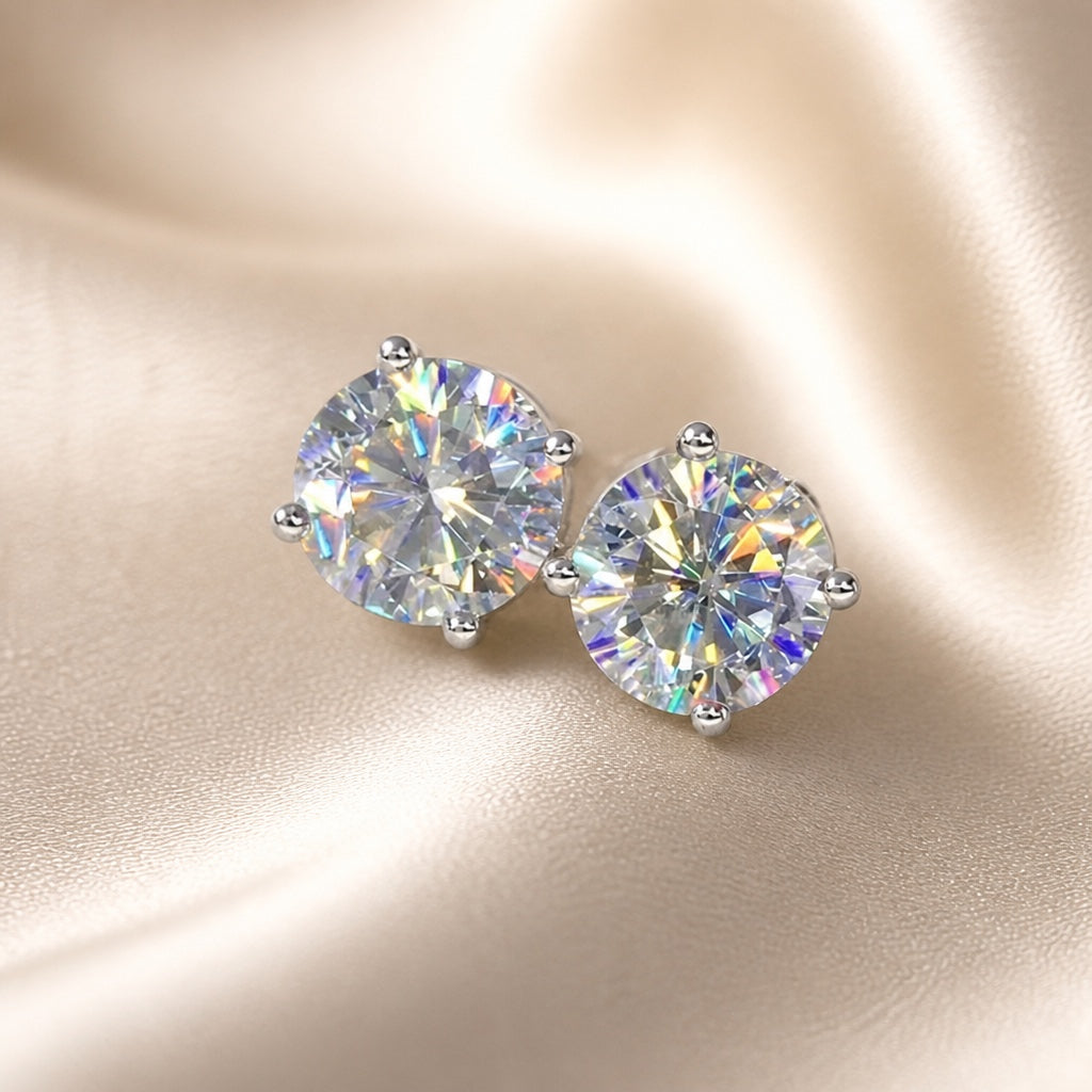 Pendientes brillantes de oro blanco con circonita