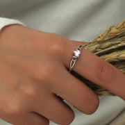 Rosalie: Anillo de oro blanco con circonita en forma de corazón