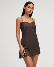 Vestido romántico de encaje Muse