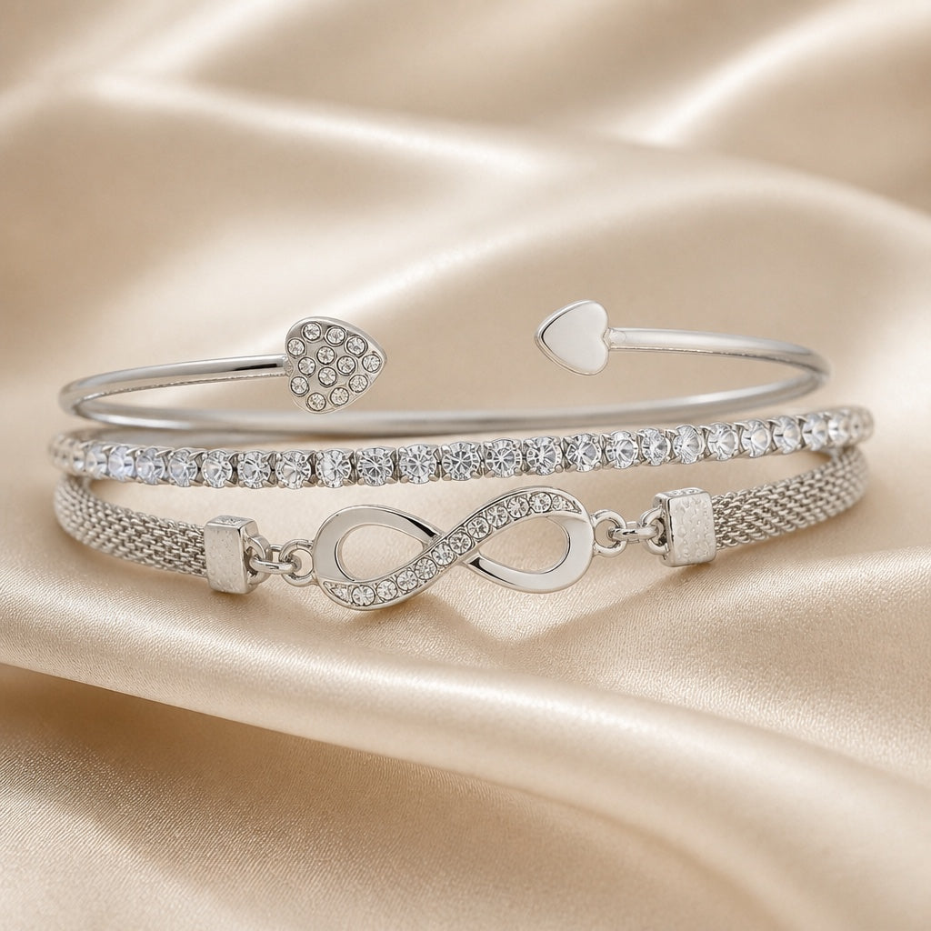 Colección de pulseras con strass en oro blanco y motivo infinito