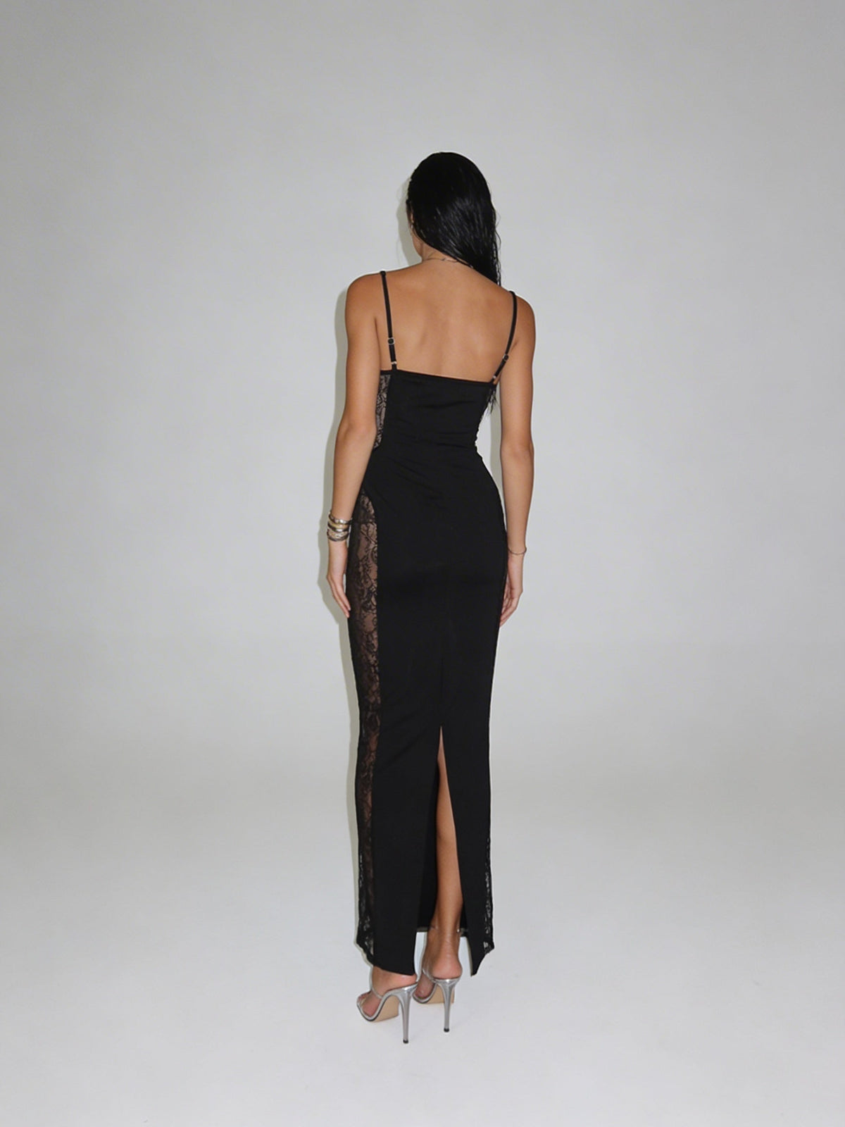 JULIETTE – El Vestido de ensueño.