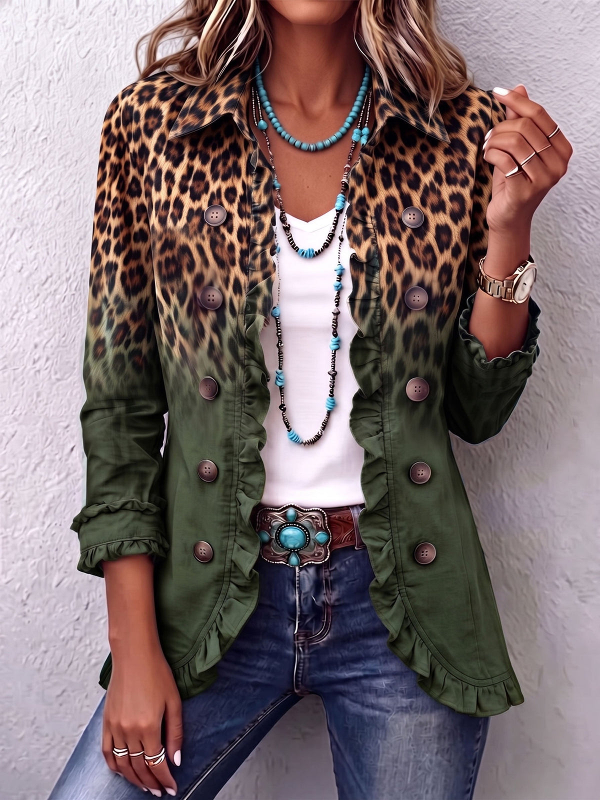 Ramona | Chaqueta blazer verde con estampado de leopardo y volantes