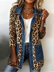 Lorena | Chaqueta larga de leopardo con jeans